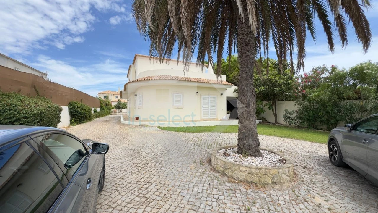 Moradia T4 para Venda em Loule (São Clemente) Foto 6