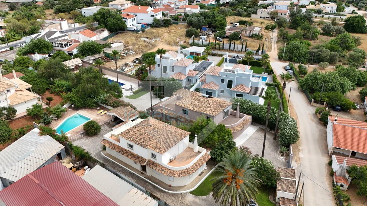 Moradia T4 para Venda em Loule (São Clemente) Foto 47