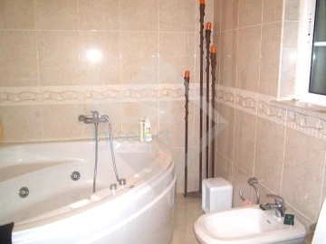 Moradia T4 para Venda em Loule (São Clemente)
