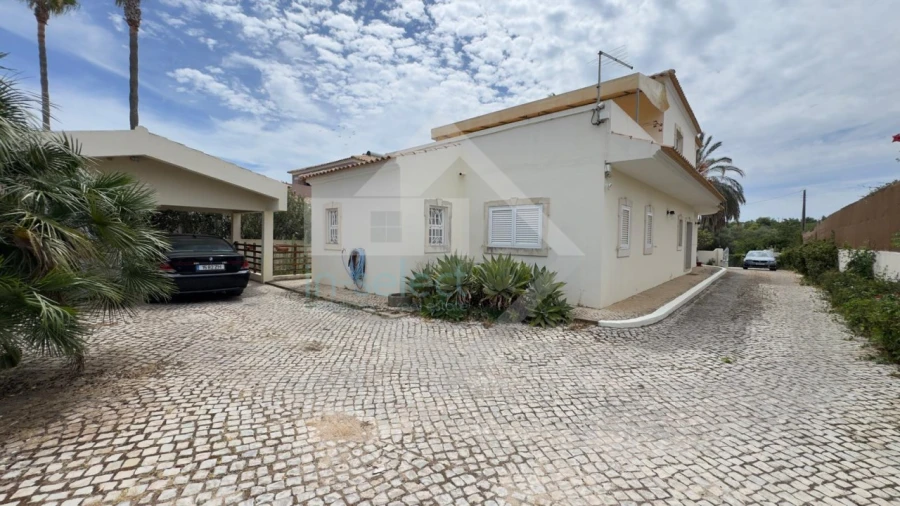 Moradia T4 para Venda em Loule (São Clemente) Foto 4