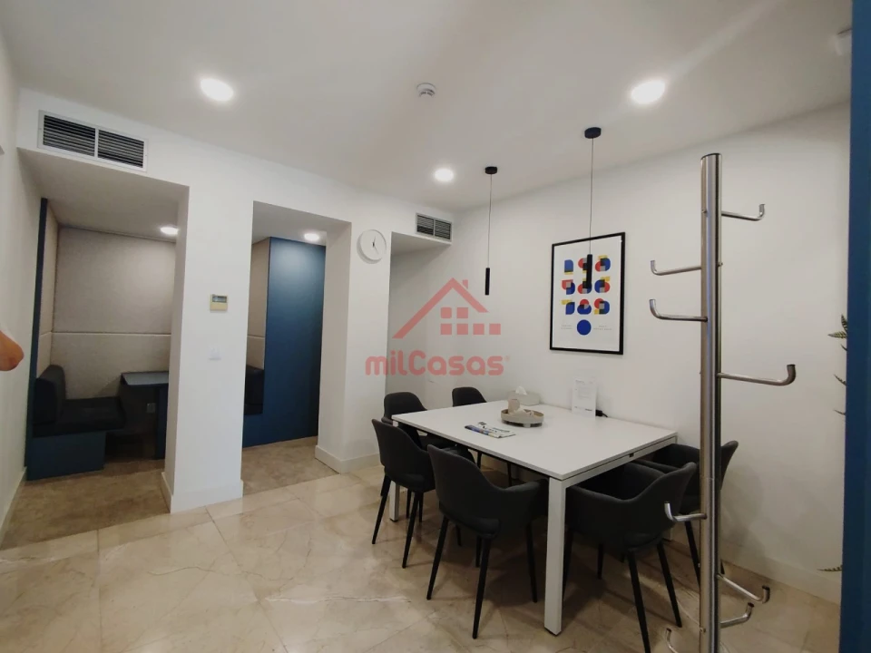 Escritório para Arrendamento em Campo de Ourique Foto 3