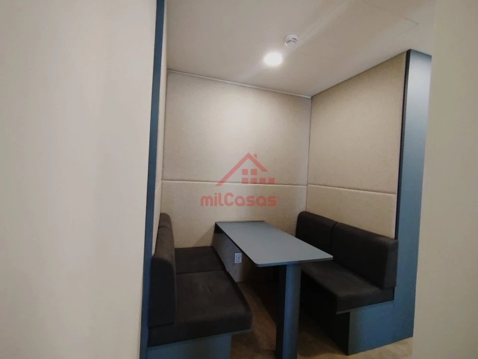 Escritório para Arrendamento em Campo de Ourique Foto 4