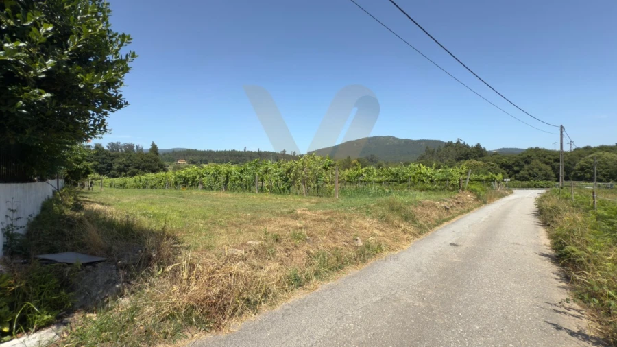 Terreno para Venda em Estorãos Foto 7