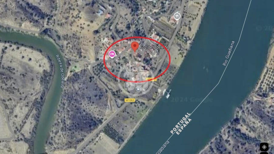 Moradia T3 para Venda em Odeleite Foto 2