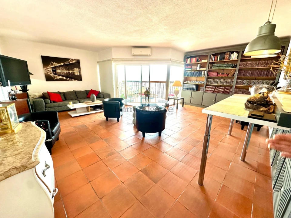 Apartamento T2 para Venda em Albufeira e Olhos de Água Foto 4