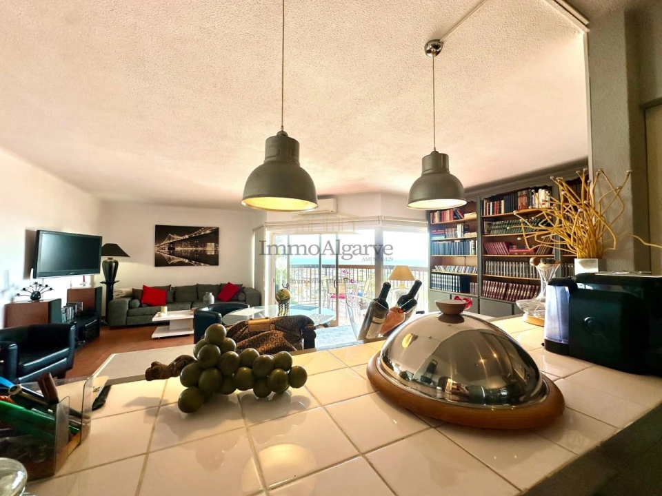 Apartamento T2 para Venda em Albufeira e Olhos de Água Foto 13