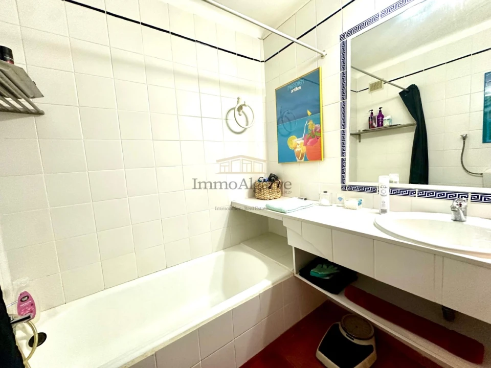 Apartamento T2 para Venda em Albufeira e Olhos de Água Foto 24