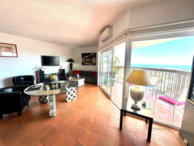 Apartamento T2 para Venda em Albufeira e Olhos de Água Foto 3