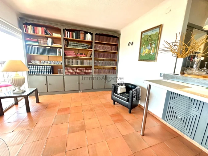 Apartamento T2 para Venda em Albufeira e Olhos de Água Foto 11