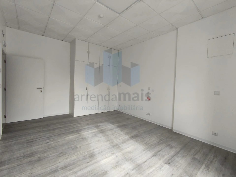 Prédio para Venda em Soure Foto 9