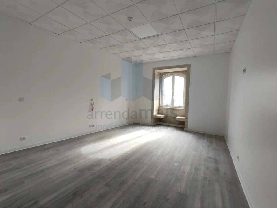 Prédio para Venda em Soure Foto 18