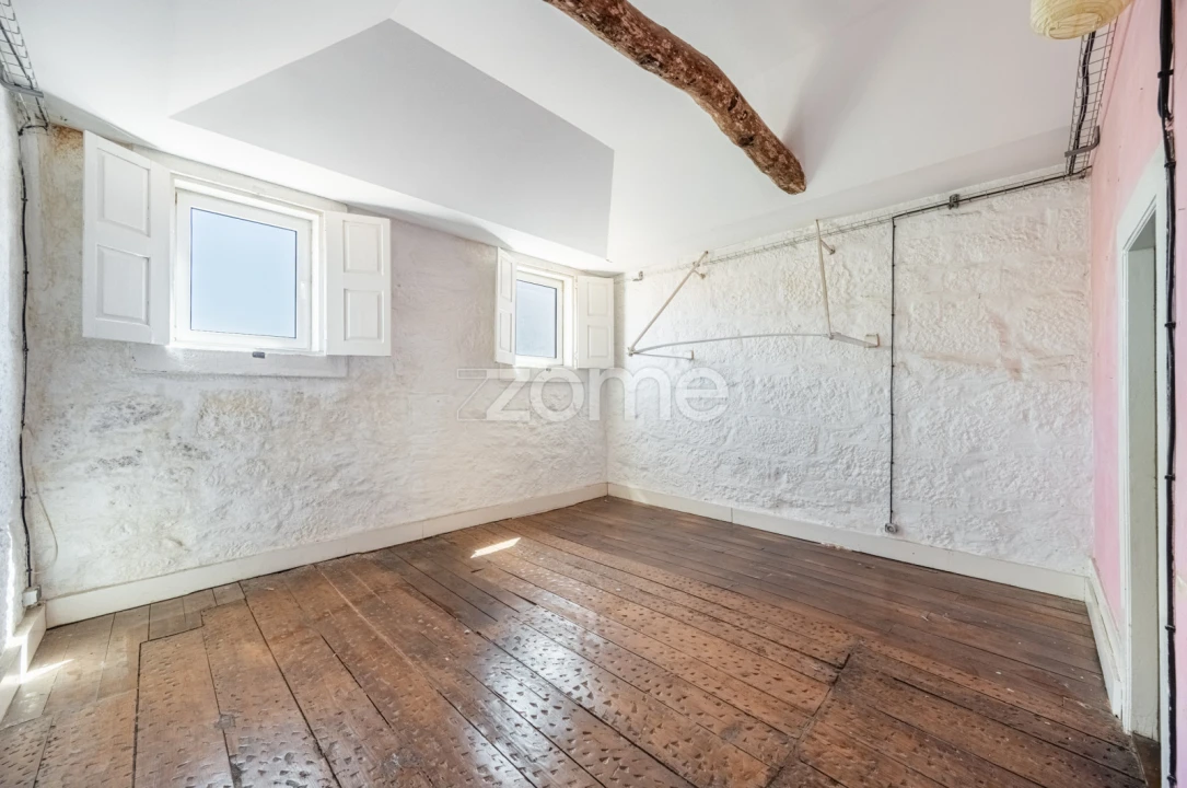 Apartamento T1 para Venda em Cedofeita, Santo Ildefonso, Sé, Miragaia, São Nicolau e Vitória Foto 1