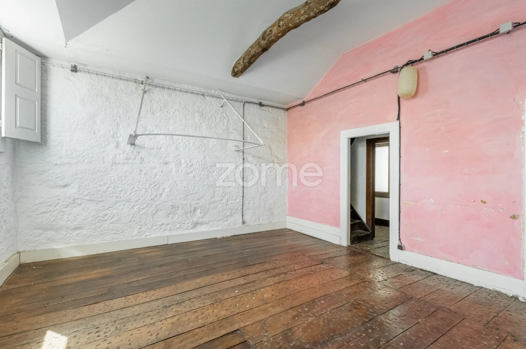 Apartamento T1 para Venda em Cedofeita, Santo Ildefonso, Sé, Miragaia, São Nicolau e Vitória Foto 3