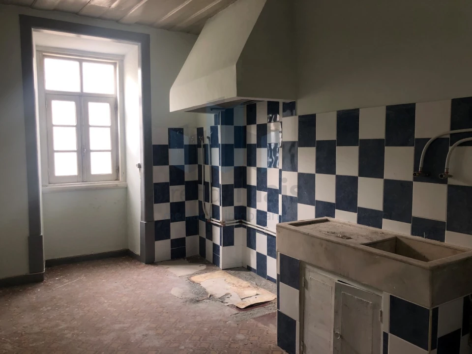 Prédio para Venda em Sé Nova, Santa Cruz, Almedina e São Bartolomeu Foto 7