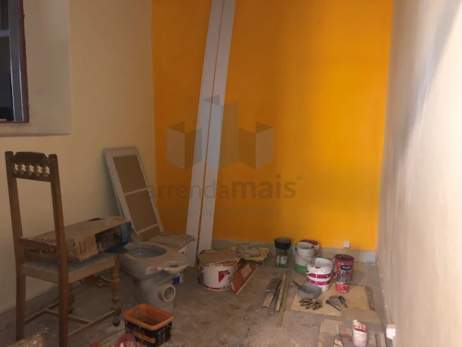 Prédio para Venda em Sé Nova, Santa Cruz, Almedina e São Bartolomeu Foto 9