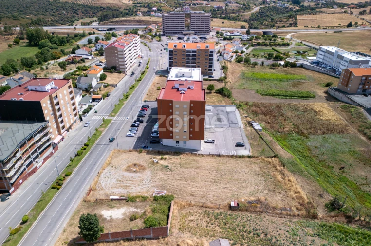 Terreno para Venda em Sé, Santa Maria e Meixedo Foto 11