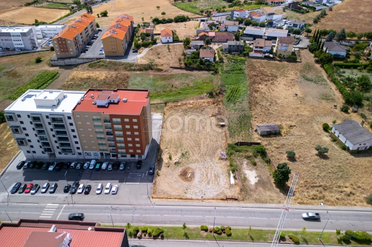 Terreno para Venda em Sé, Santa Maria e Meixedo Foto 12