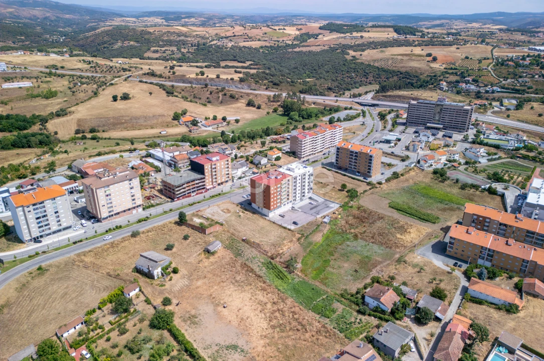 Terreno para Venda em Sé, Santa Maria e Meixedo Foto 14