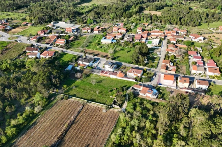 Terreno para Venda em Portunhos e Outil Foto 16