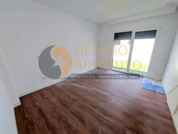 Moradia T3 para Venda em Azeitão (São Lourenço e São Simão)