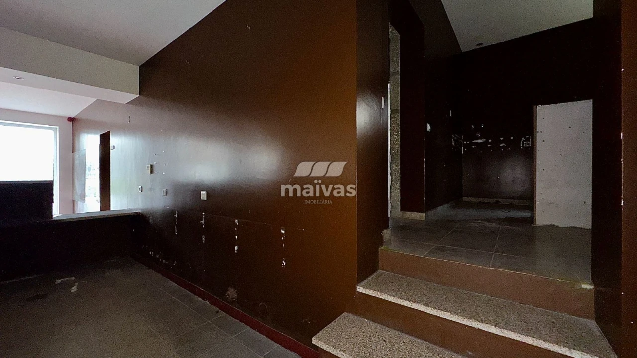 Loja para Venda em Campelo e Ovil Foto 19