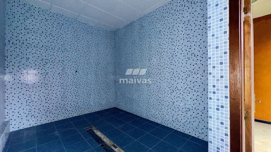 Loja para Venda em Campelo e Ovil Foto 38