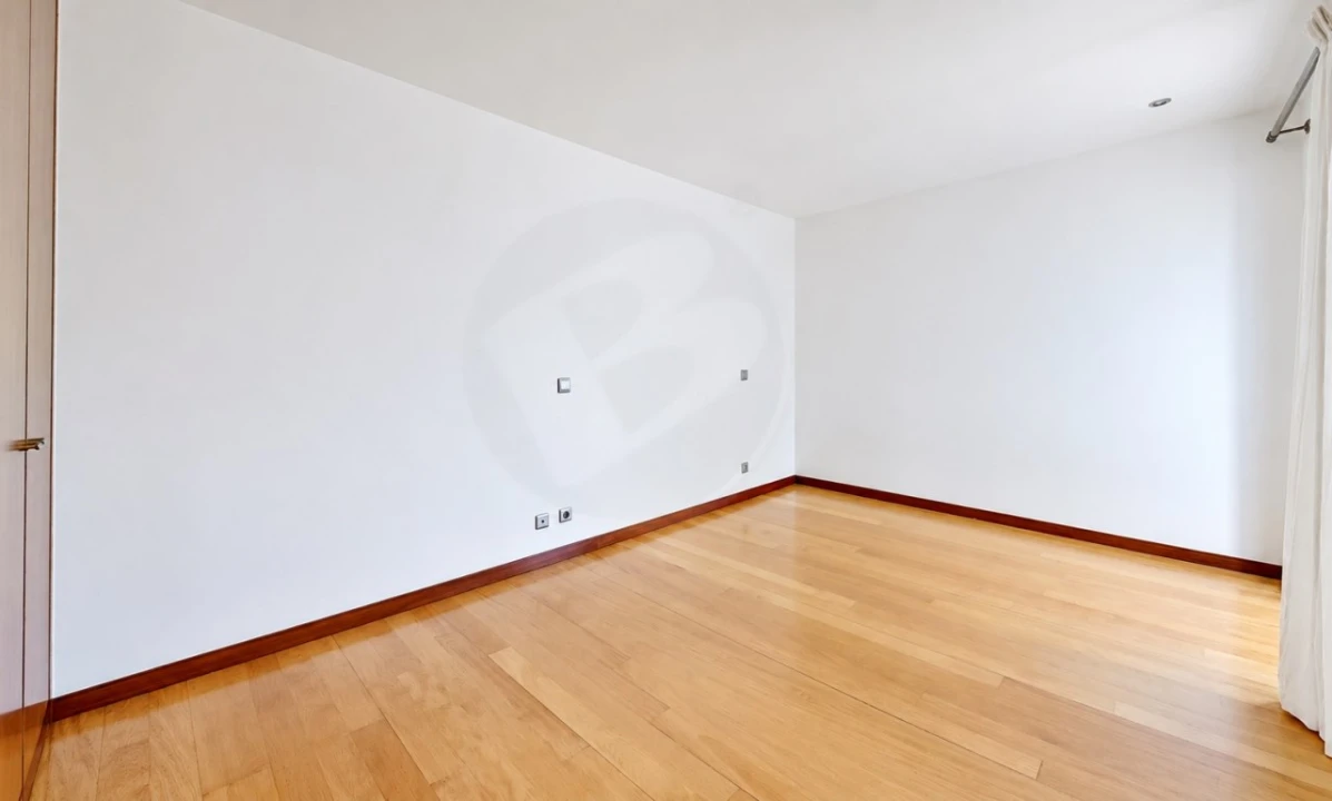 Apartamento T3 para Arrendamento em Póvoa de Varzim, Beiriz e Argivai Foto 8