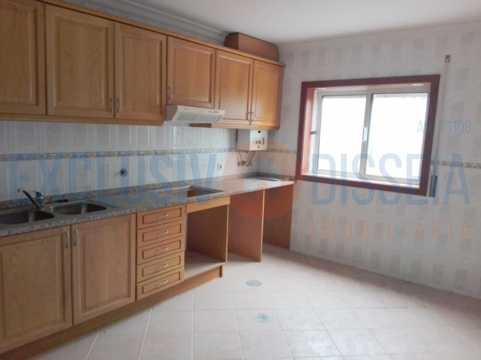 Apartamento T2 para Venda em Albergaria-A-Velha e Valmaior Foto 3