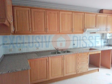 Apartamento T2 para Venda em Albergaria-A-Velha e Valmaior