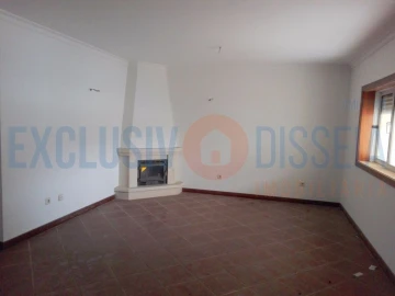 Apartamento T2 para Venda em Albergaria-A-Velha e Valmaior