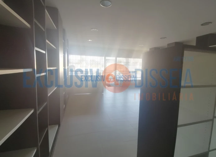 Loja para Venda em Águeda e Borralha Foto 4