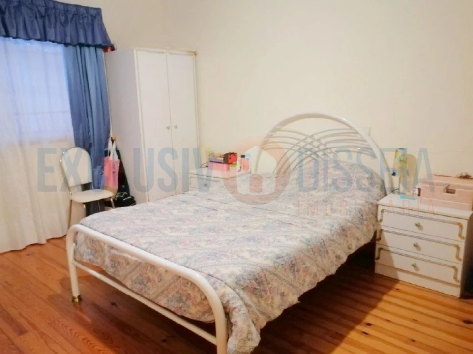 Moradia T3 para Venda em Branca Foto 9