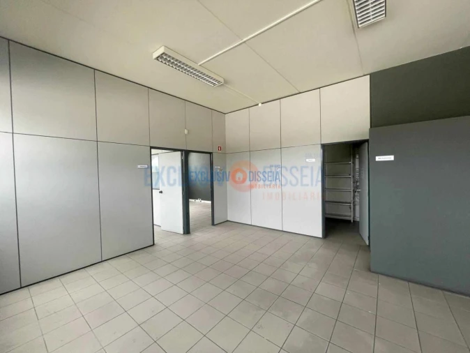 Loja para Venda em Pampilhosa Foto 6