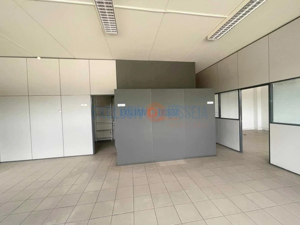 Loja para Venda em Pampilhosa Foto 5