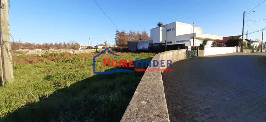 Terreno para Venda em Vila de Prado Foto 13