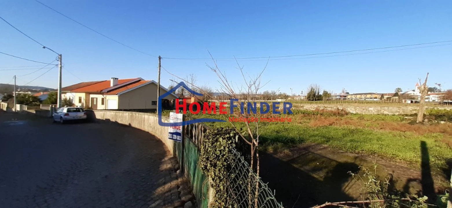 Terreno para Venda em Vila de Prado Foto 16