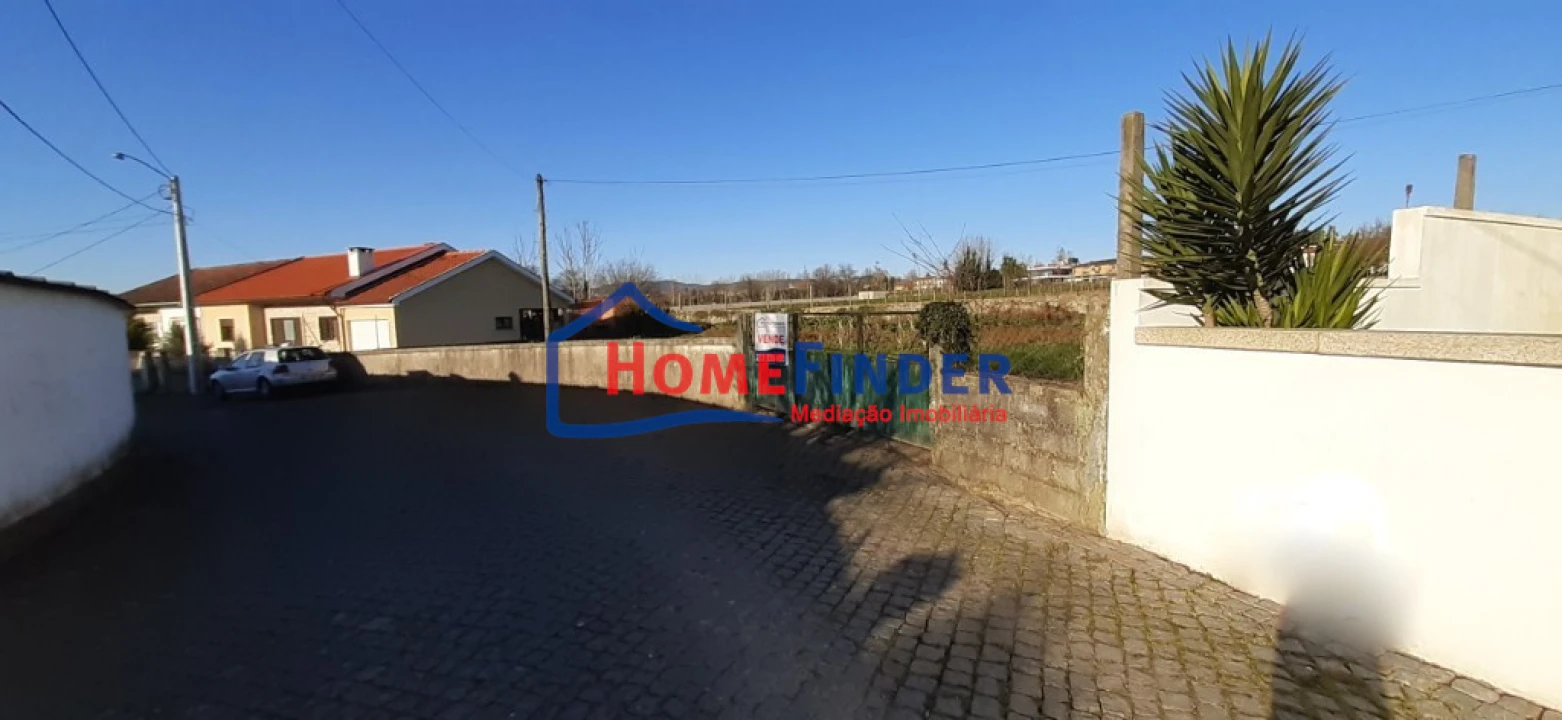 Terreno para Venda em Vila de Prado Foto 17