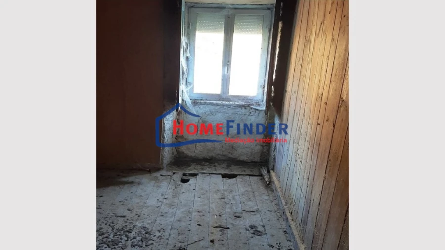 Moradia T1 para Venda em Fiães Foto 7