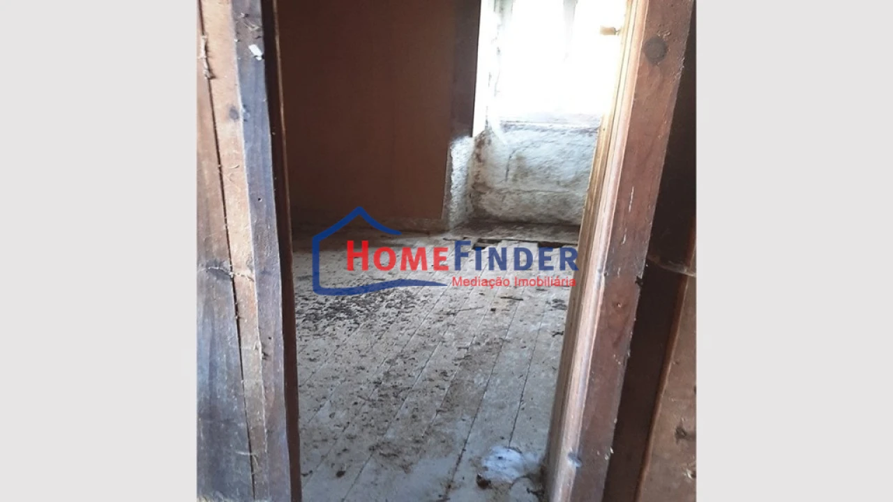 Moradia T1 para Venda em Fiães Foto 6