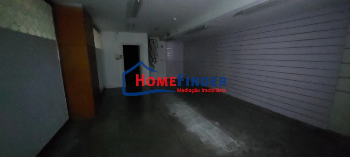 Loja para Venda em Braga (São José de São Lázaro e São João do Souto) Foto 32