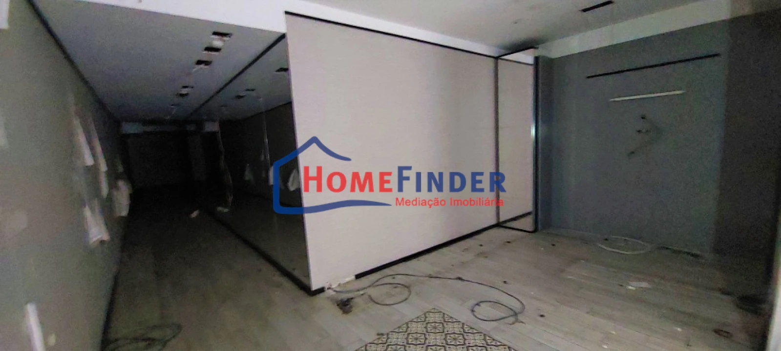 Loja para Venda em Braga (São José de São Lázaro e São João do Souto) Foto 12