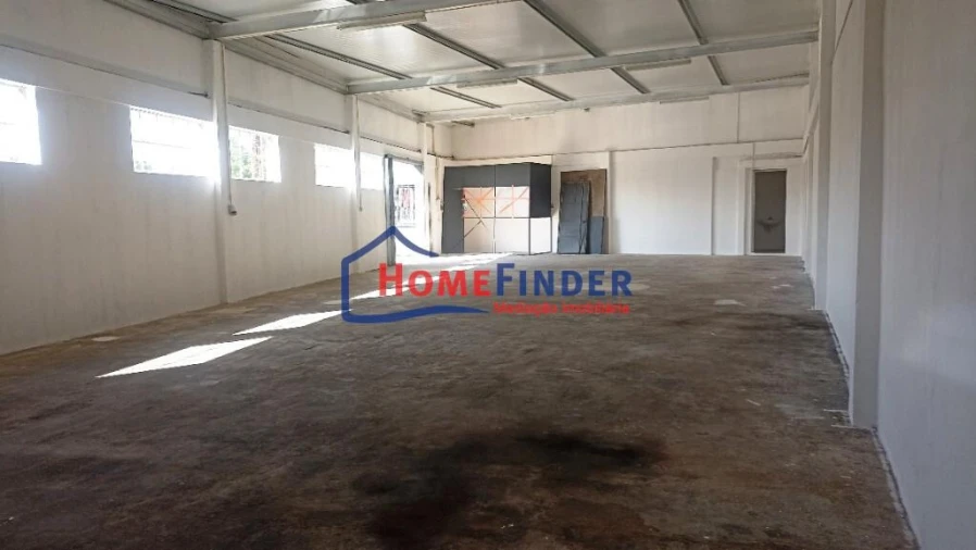 Loja para Venda em Arcozelo Foto 14