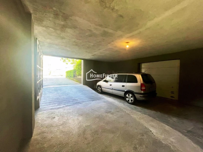 Garagem para Arrendamento em São Vitor (Braga) Foto 13