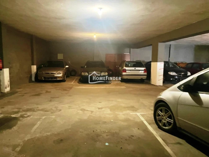 Garagem para Arrendamento em São Vitor (Braga) Foto 8