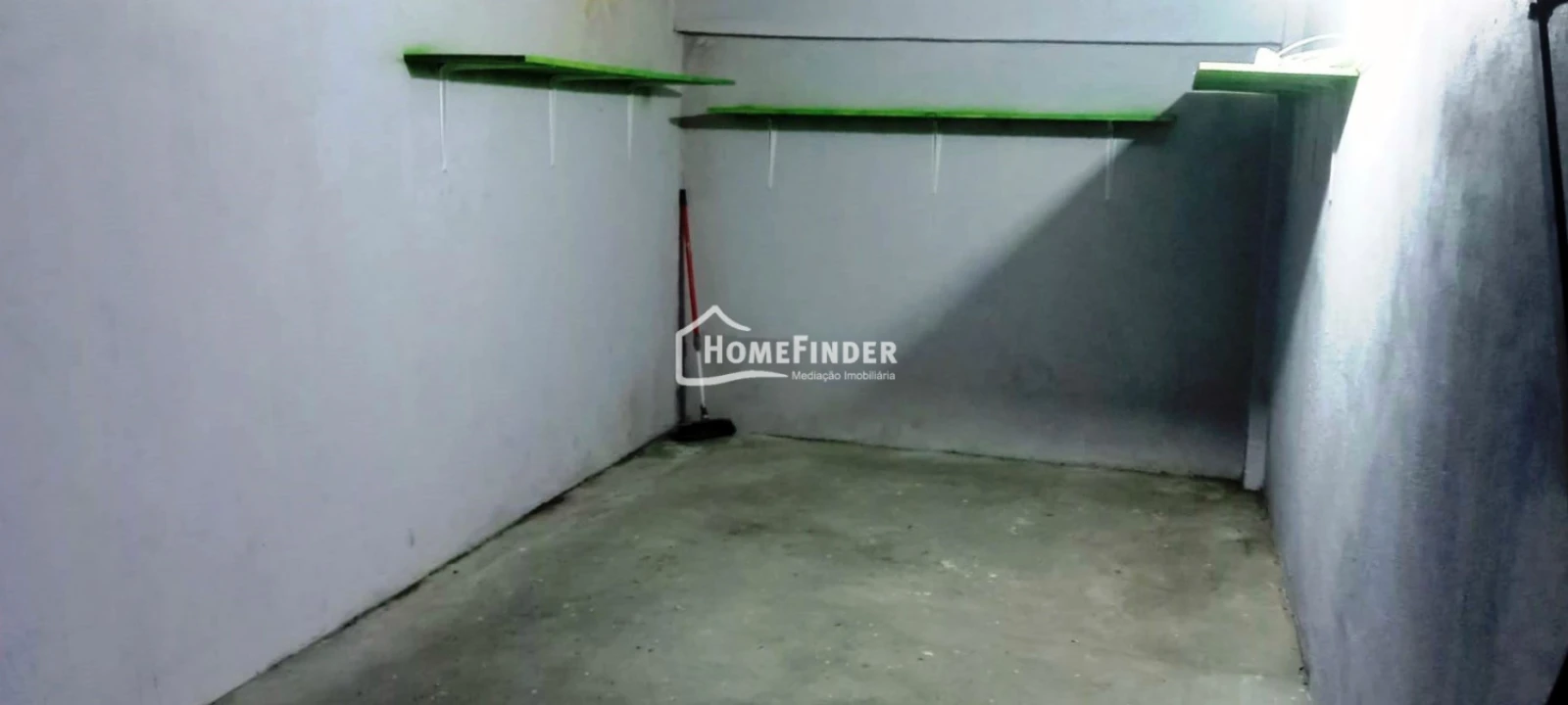 Garagem para Venda em Braga (São José de São Lázaro e São João do Souto) Foto 2