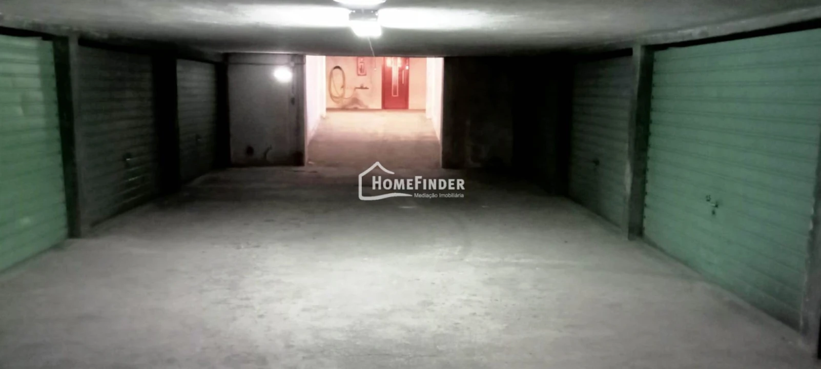 Garagem para Venda em Braga (São José de São Lázaro e São João do Souto) Foto 5