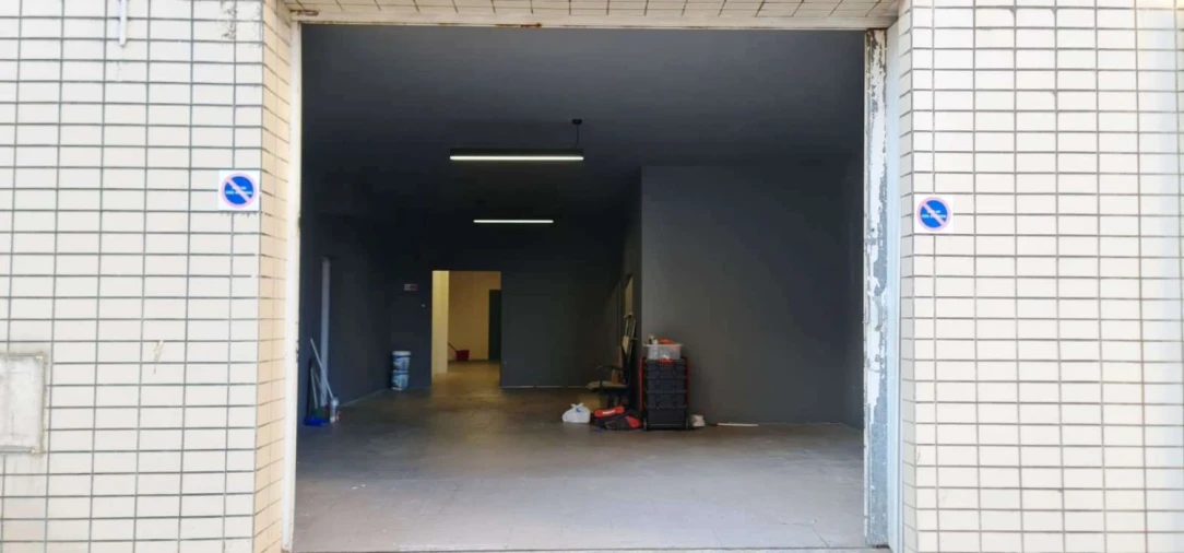 Loja para Venda em Lomar e Arcos Foto 1