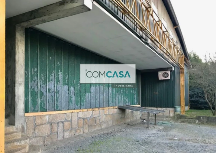 Loja para Venda em Gião Foto 4