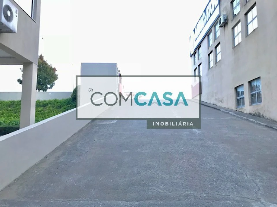 Loja para Arrendamento em Matosinhos e Leça da Palmeira Foto 7