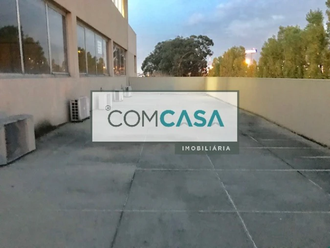 Loja para Arrendamento em Matosinhos e Leça da Palmeira Foto 2